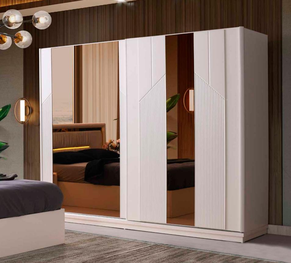 Modern Rectangular Design Wardrobe Two Tone Bedroom White Gold