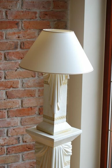 Design table lamp in antique greek column figure statue style decorative model - 6890