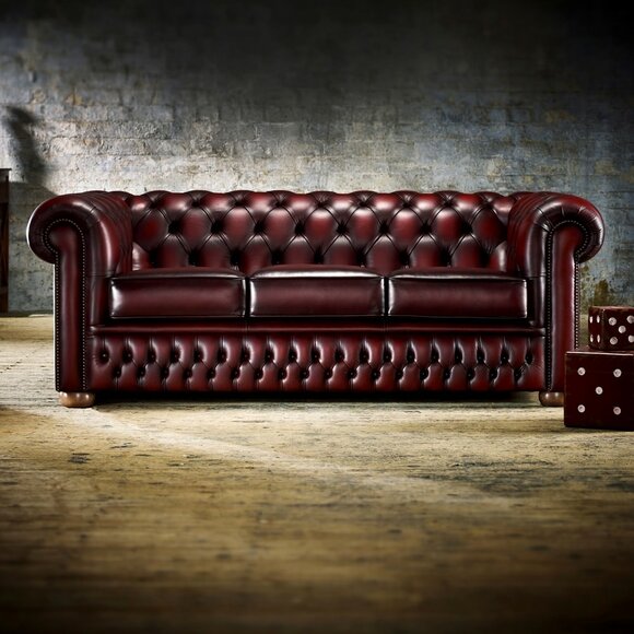 Chesterfield Classic Sofa 3-Seater Glossy Upholstery Faux Leather With Cushions Comfortable Living Room Couch New