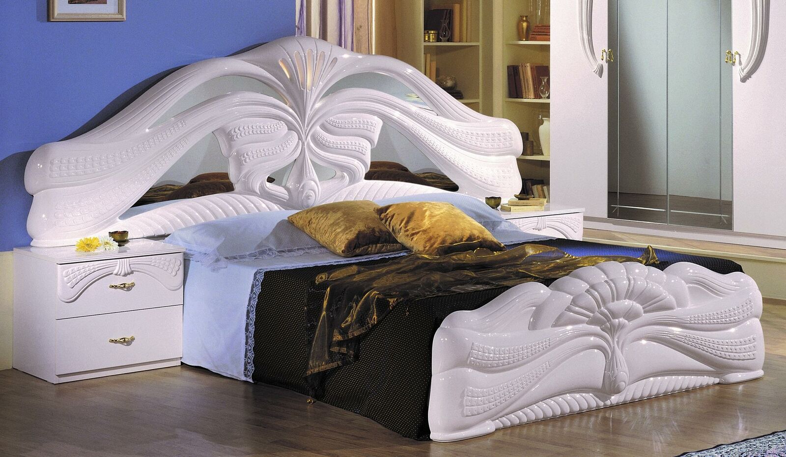 Bedroom sets deals for married couples