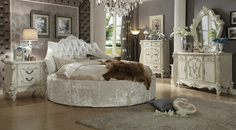 Bedroom set of rococo style chesterfield design round double bed & 2x bedside tables made of real wooden frame