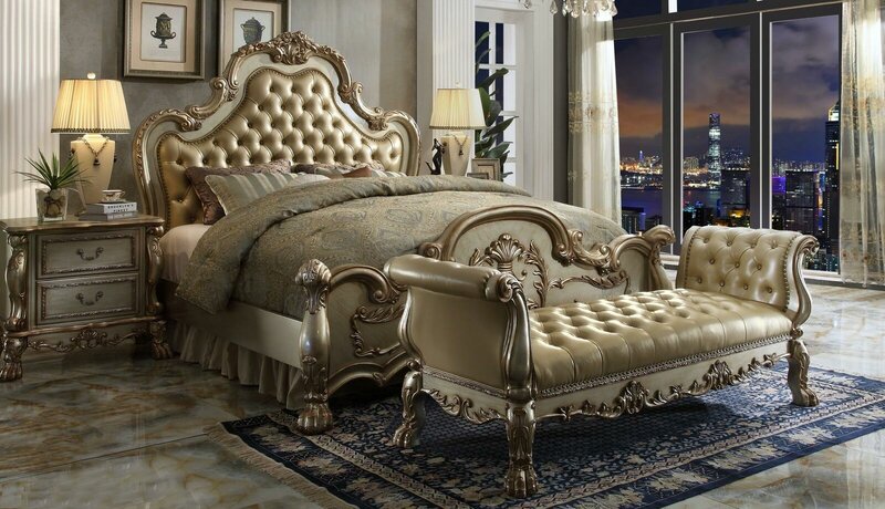 Baroque style royal bedroom set of chesterfield design double bed & 2x-bedside tables