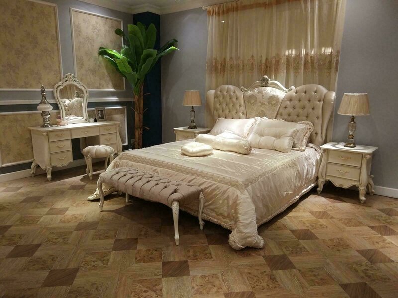 Baroque style made of real wooden massive double bed chesterfield design