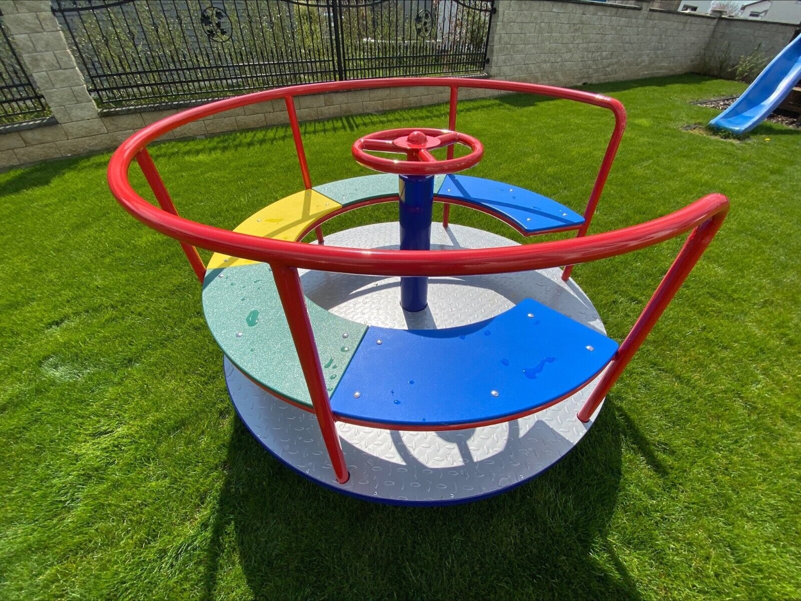 Roundabout on sale garden toy