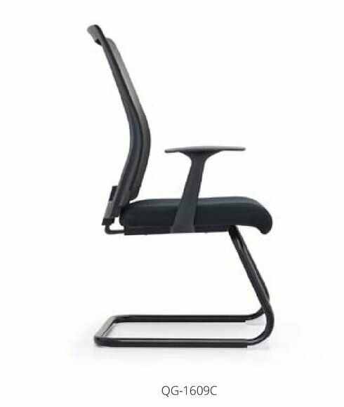 Chairs Armchairs Conference chair Waiting room Practice Chancellery Office furniture leather