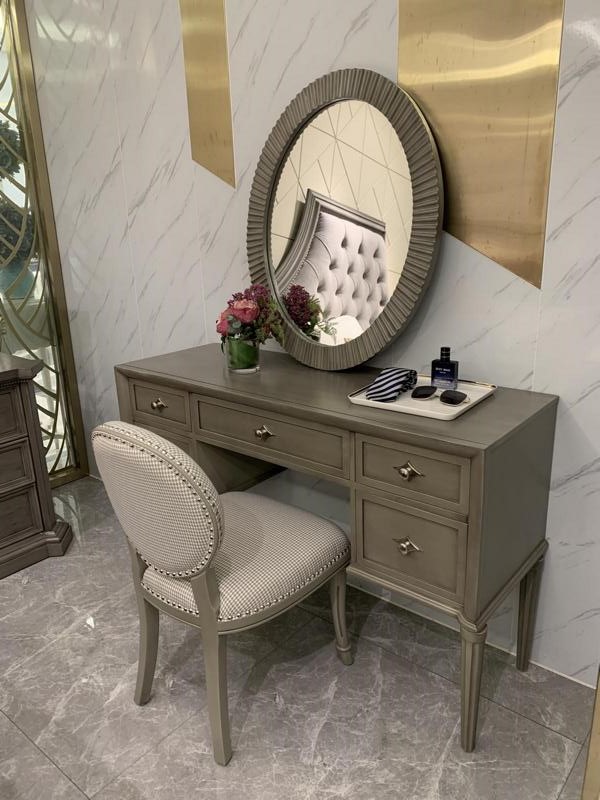 Dressing Table Mirror Stool Luxury Complete Bedroom Set 3pcs Wood Consoles