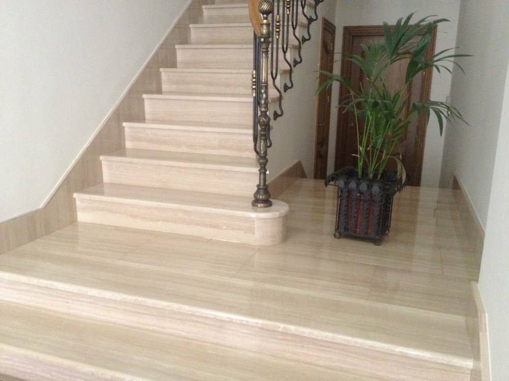 Marble 60x60cm CREMA MARFIL MARBLE NOBLE FLOOR MARBLE FLOORING 40m² NEW