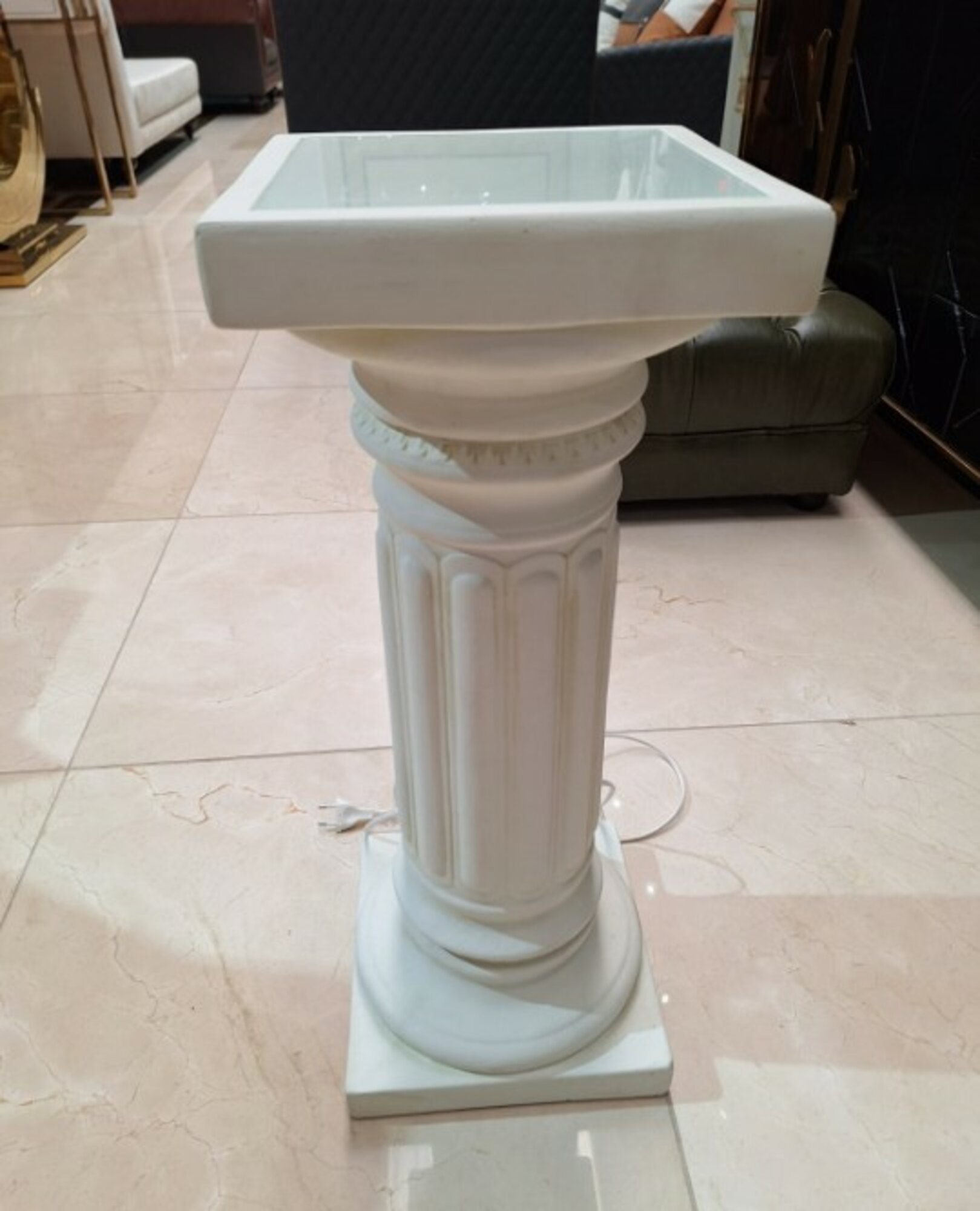 antique roman column Pillar lamp designed as made of stucco/acrylic material Sofort