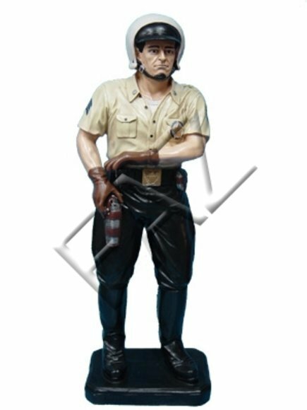 Decorative sculpture designed as US policeman figure 101cm