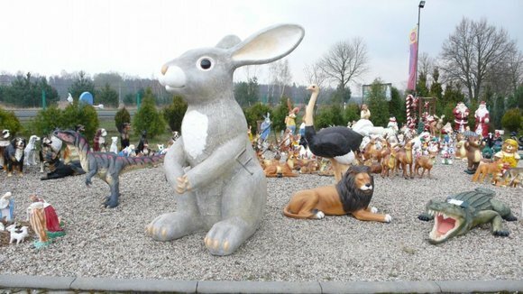 XXL massive rabbit figure for garden decoration 240cm height