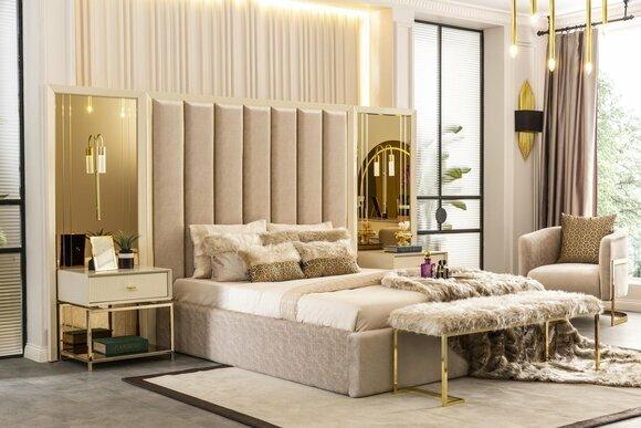 Luxury bedroom set bed with bedside tables bench 4-piece furniture