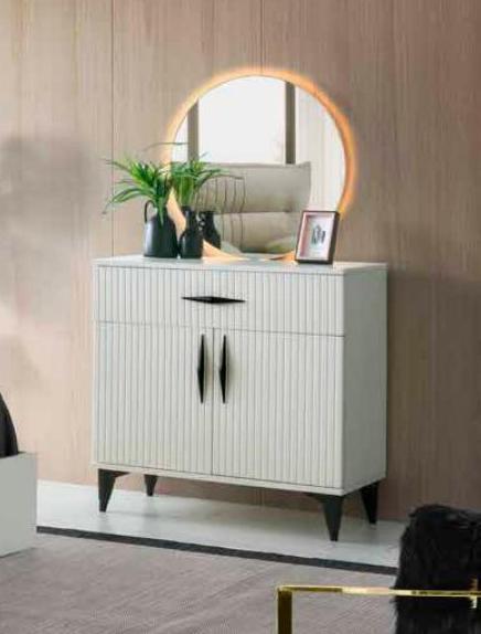 Chest of Drawers with Mirror Modern Style Rectangular Design Ideal for Bedroom in White