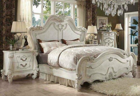 Massive marriage double bed in baroque style made of real wooden frame 180x200cm size