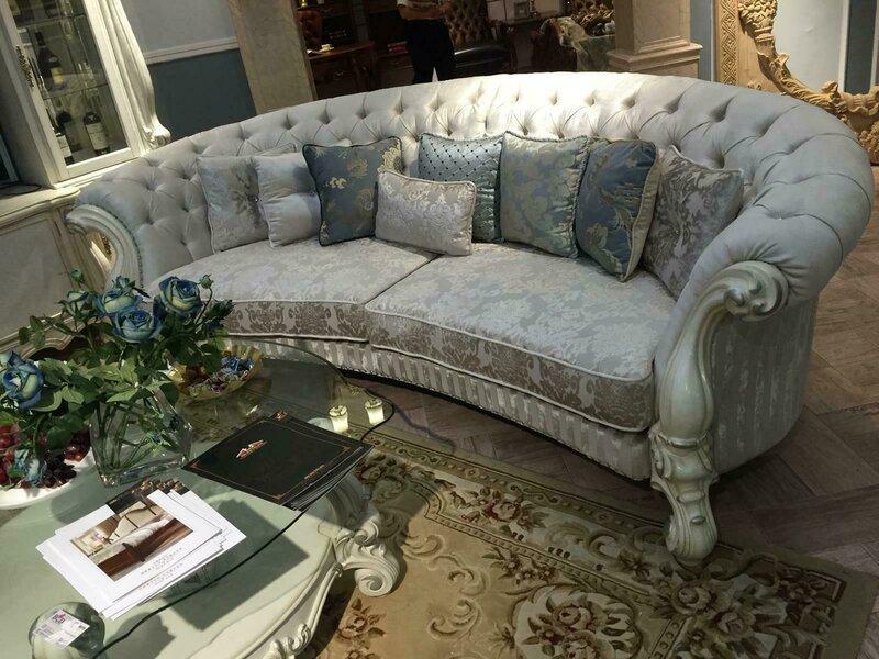 Baroque style made of real wooden 4-seater chesterfield design sofa