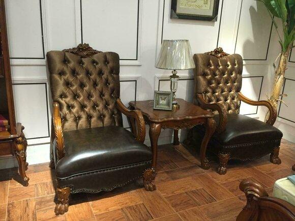 Baroque style made of real wooden living room set of 2-armchairs chesterfield design & side square coffee table