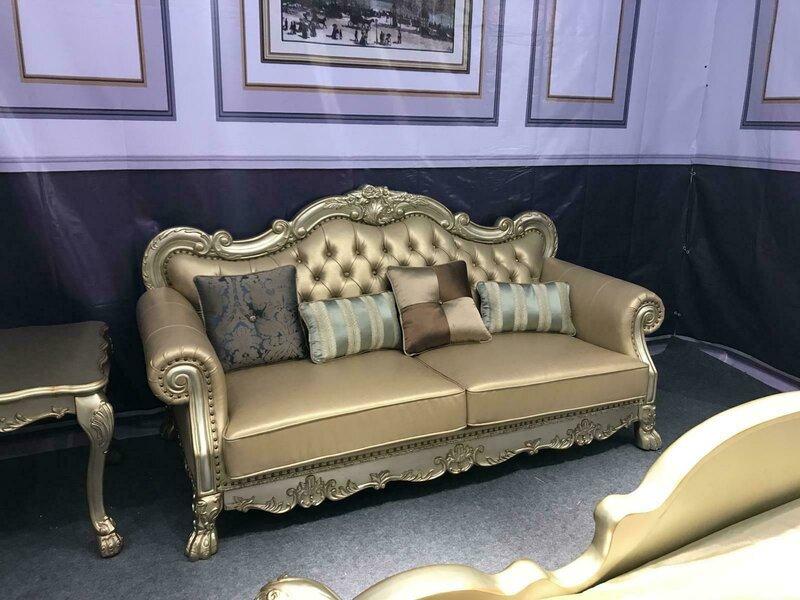 Baroque style made of real wooden 3-seater sofa chesterfield design