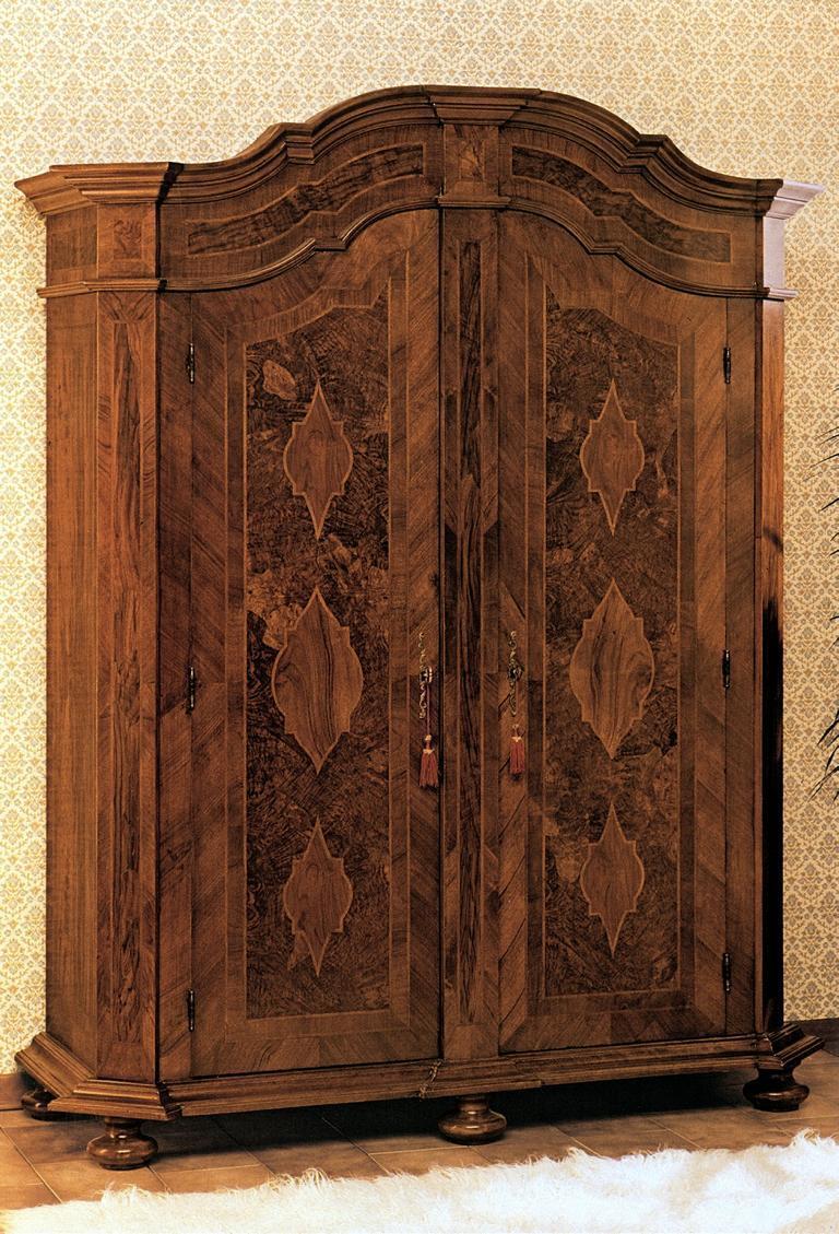 Wardrobe bedroom wardrobe living room solid wood Vaccari cav giovanni