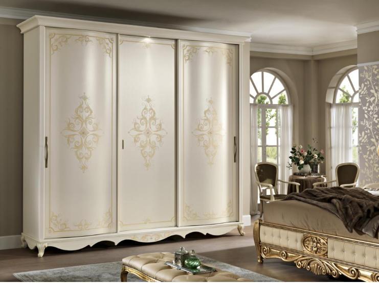 Wardrobe with mirror solid wood bedroom furniture design cabinets Italy