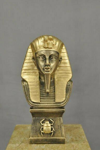 Egyptian tutankhamun with scarab carved sculpture stucco/acrylic deco-figure statue