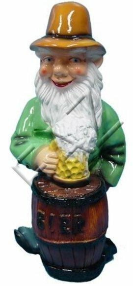 Decor figure designed as a dwarf in a green shirt with a beer & a barrel 72cm