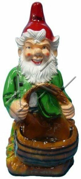 Decor figure designed as a dwarf holdeing a basket 74cm