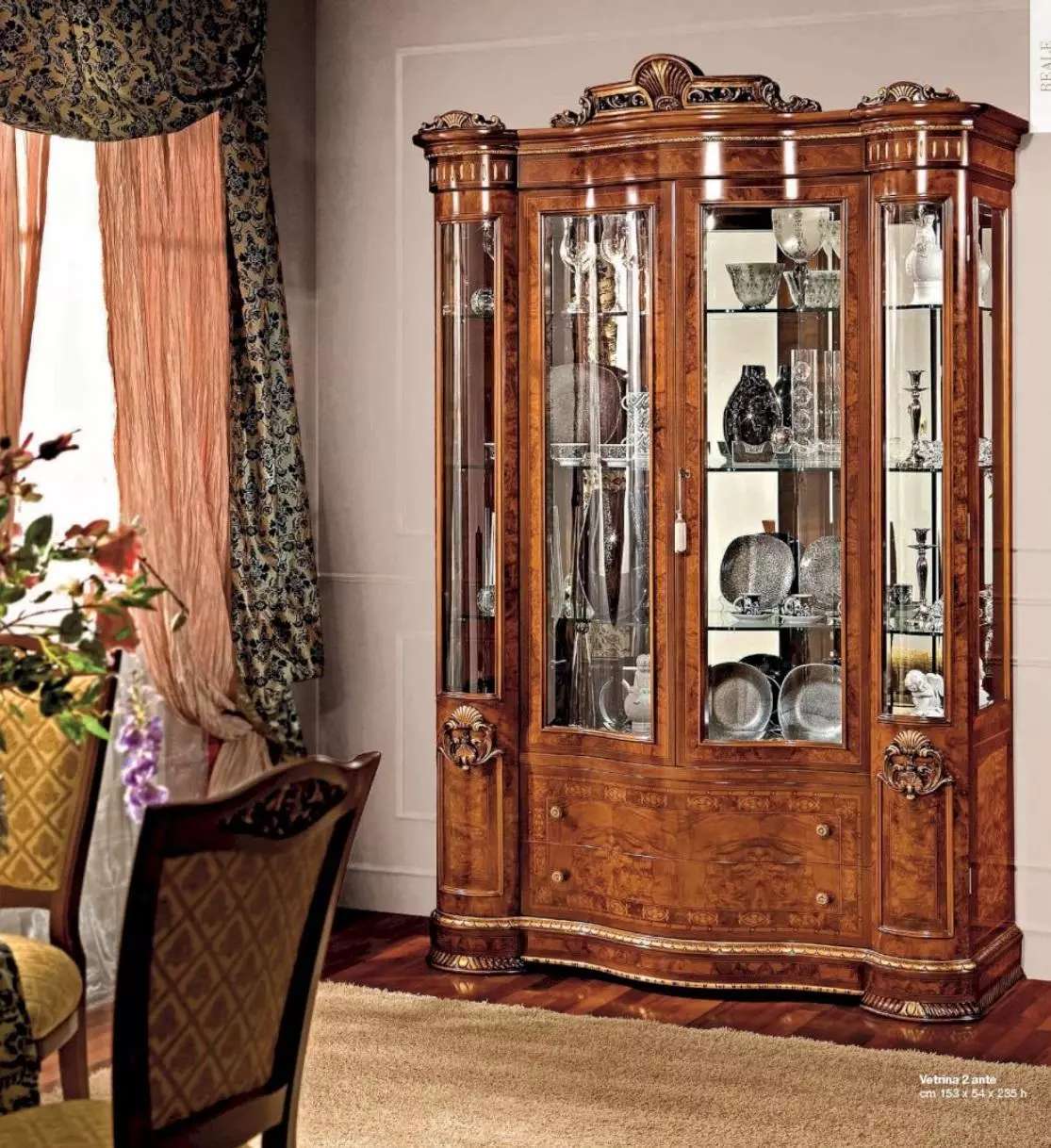 Display cabinet cabinets brown showcases wood living room baroque