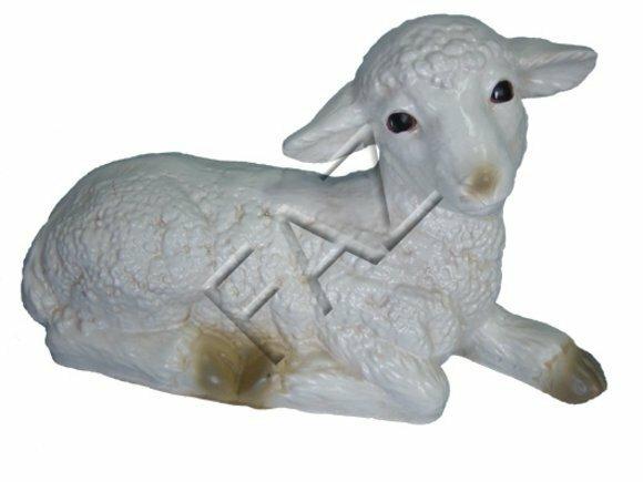 Decorative sculpture designed as white colored resting lamb 20x30cm