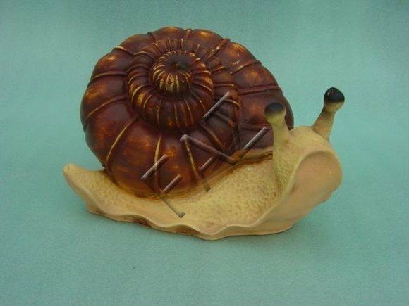 Decorative sculpture designed as an original colored snail 17x25cm