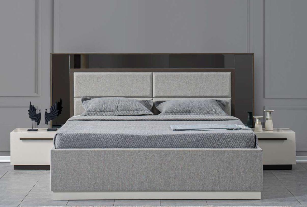 Bed 2x bedside tables 3 pcs. bedroom design luxury Italian style
