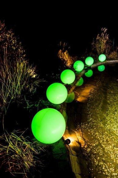 Decorative garden sculpture designed as a Ball Luminous green light 50cm