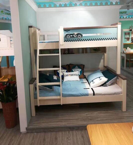 Loft bed outlet with crib